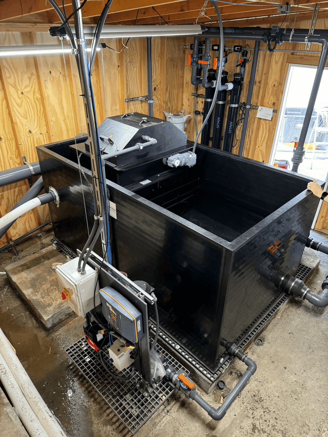 Caltech’s Kerckhoff Marine Laboratory Integrated Filtration Module 14 Caltech’s Kerckhoff Marine Laboratory Integrated Filtration Module 14