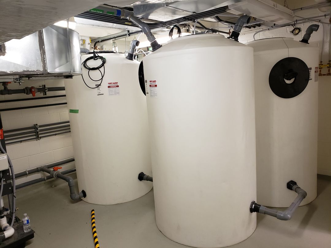 University of Waterloo Aquatic Threats Environmental Research Facility 10 University of Waterloo Aquatic Threats Environmental Research Facility 10